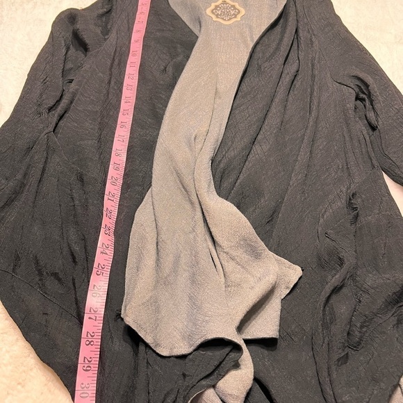 Coco +  Carmen black with grey lining cardigan size S/M - Picture 2 of 8